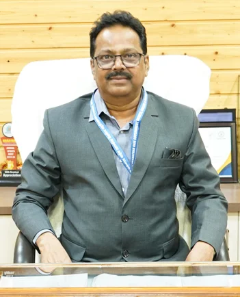 Dean of SVNGMC Yavatmal